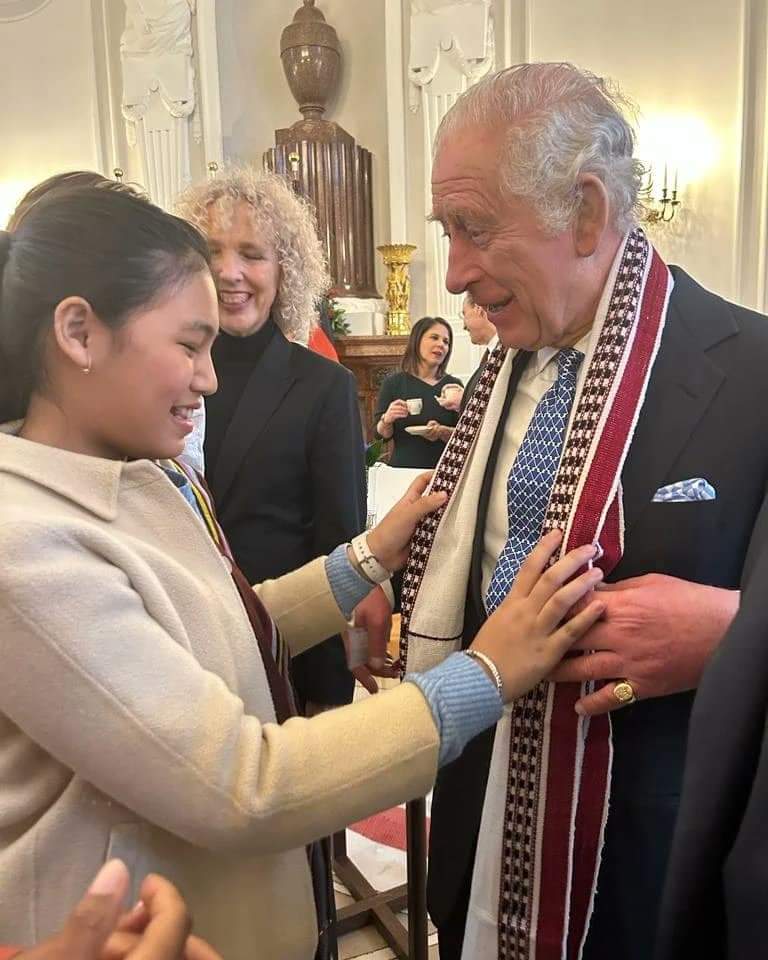 Praying for the speedy recovery of His Majesty King Charles III of UK 🇬🇧. 😢🙏
<a href="/RoyalFamily/">The Royal Family</a>