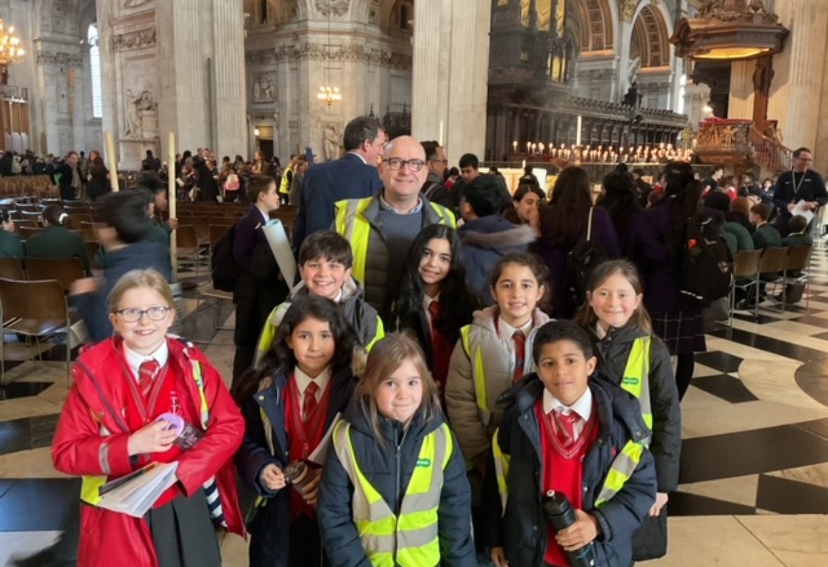 Our school parliament visited St Paul’s Cathedral last week, to think about the theme of unity, alongside other LDBS Schools. #sbspre #ldbs 🕯️