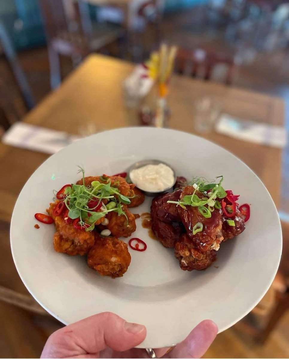 TheGroveKT6's tweet photo. It's that time again...Wing Wednesday! 50p a wing, Buffalo hot or BBQ, what's your favourite? https://t.co/jTFQiL7Ojg