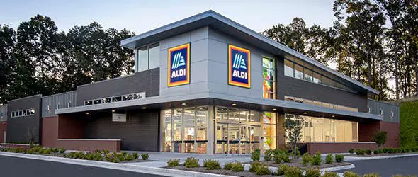 IsolaAssociates's tweet photo. ARRANGED $1.35M in #bank #financing for #Florida #retail. Contact Isola &amp; Associates, LLC at 407-539-1118 x106. #lifecompany, bank and #creditunion programs featuring competitive rates with term, amortization and recourse options. #CRE #mortgages #investor #SErealestate #longterm https://t.co/J7BibR9u8l