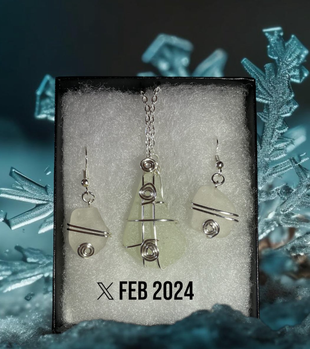 ArgyllSeaGlass's tweet photo. 🌹February Competition 🌹

To win this beautiful, handmade seaglass jewellery set

Like &amp; Repost 🙏
Comment your favourite thing about Winter ❄️ 

Ends 29/02/2024

More sets at https://t.co/6JfHhNcKZo 🏴󠁧󠁢󠁳󠁣󠁴󠁿

#WinItWednesday #FreebieFriday  #MHHSBD https://t.co/mX3ZEeIUAq