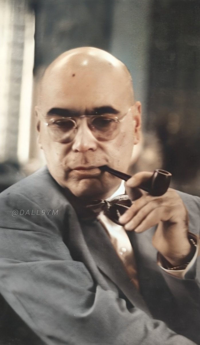 DALL97m's tweet photo. Arnoldo Gabaldon, reconocido por su importante activismo contra la malaria en Venezuela. Entre 1950 y 1960 organizó la primera campaña nacional en el mundo contra esta enfermedad, la cual permitió que Venezuela se convirtiese en el 1er país en erradicar la enfermedad | ca. 1948 https://t.co/dlCZzybGjO