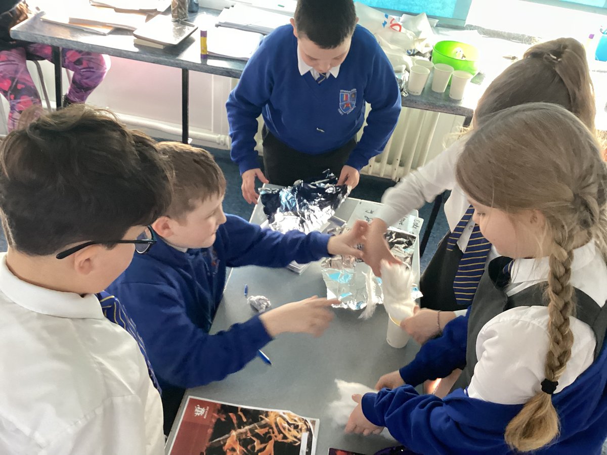 MrWongWW's tweet photo. Children have been investigating the best materials for insulating. They then observed their creations in action, by testing its effectiveness by placing an ice cube in their cups. We will have to revisit cups tomorrow as the ice had not melted by the end of the day. #WWPAScience https://t.co/ECEcugYrFc