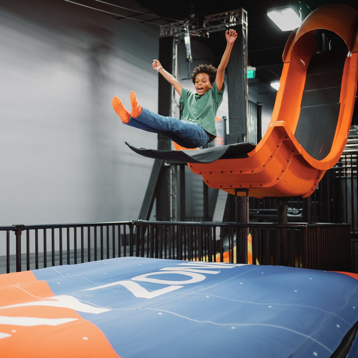 skyzone's tweet photo. POV: youโre about to go down the #DropSlide. ๐ซข๐
Slide for a surprise. ๐ https://t.co/UIvrfhx3Eb