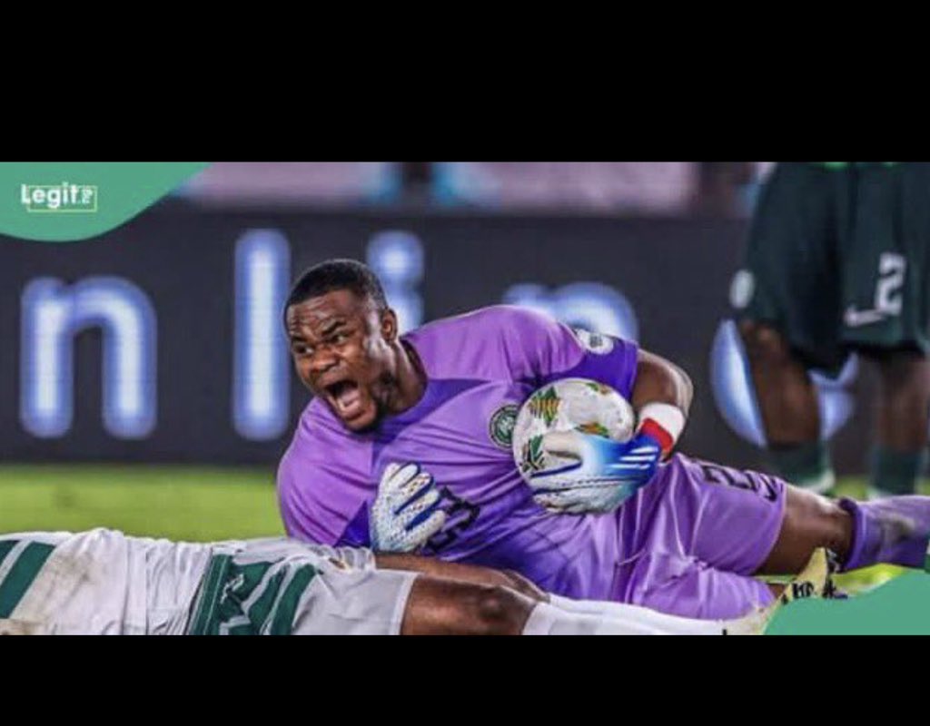 richardrel's tweet photo. Stanley Nwabali should help us save the naira….. what a keeper https://t.co/cPBRt1WZBe