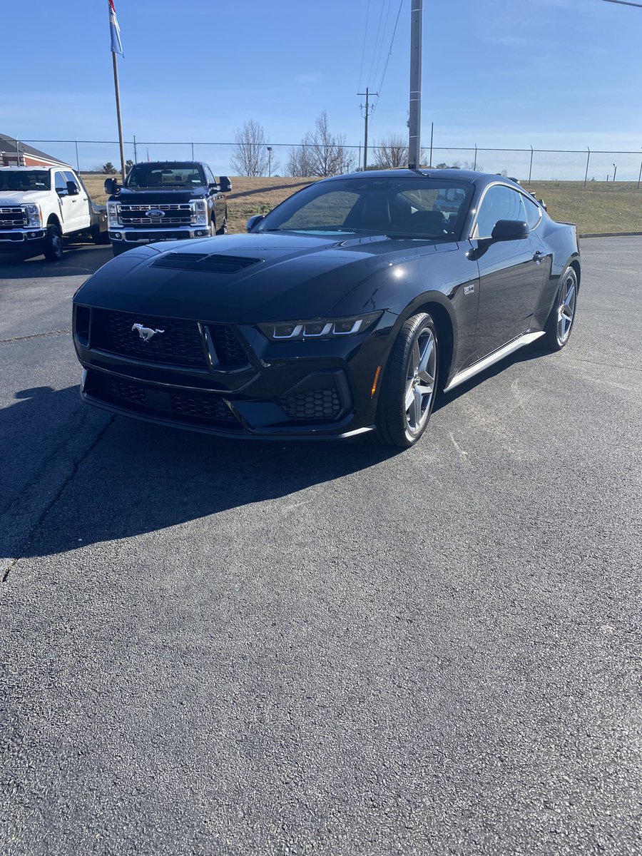 Mach1fireman's tweet photo. Today is my 24 year anniversary with the Fire Department. 

Since I don’t have anyone other than family to celebrate with, I decided to get myself a present. 🎉😀🎉 https://t.co/vBYCBZoZjn