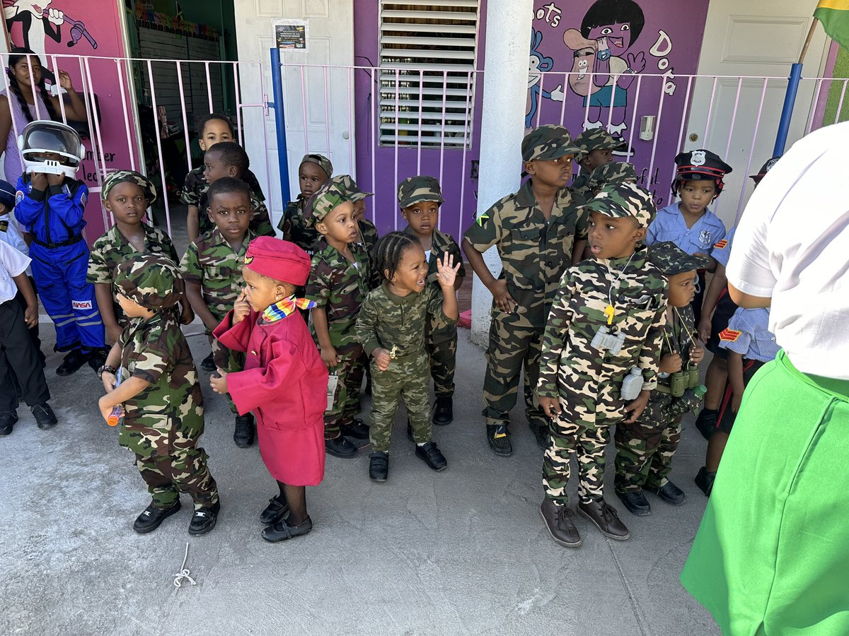 Allisegre's tweet photo. #PlayDayJA at #higherheightsacademy and #careersday it’s was a fun filled day https://t.co/xBaxwE2skQ