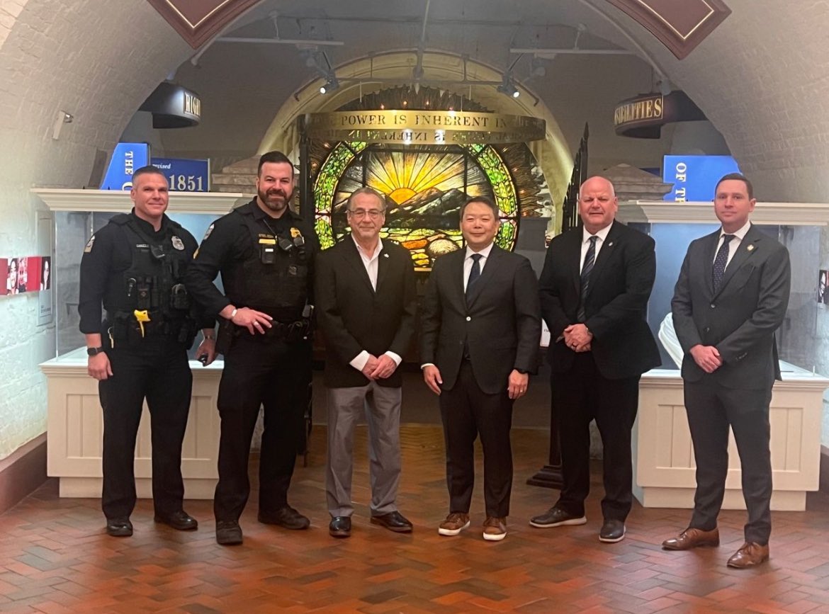 Thanks to Mr. Hank Kim, Executive Director of the National Conference of Public Employee Retirement Systems NCPERS for coming in to testify on the importance of HB296.  Hopefully Ohio’s General Assembly will stand in support of the first responders.
