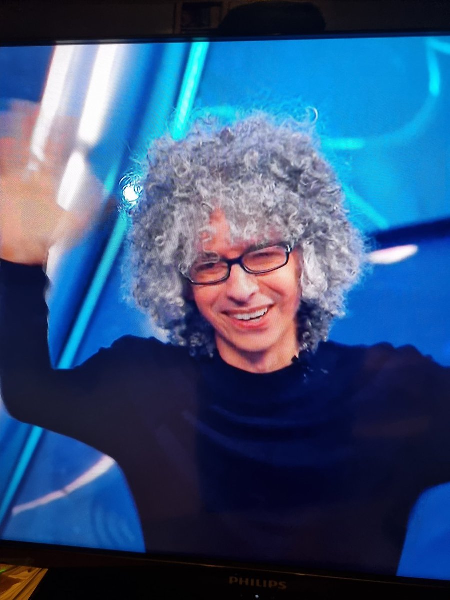 cassanonat's tweet photo. La forza della musica, la forza della vita. Nonostante tutto. Grazie @giovanniallevi 
#sanremo24 https://t.co/4aBq5jEj1Q