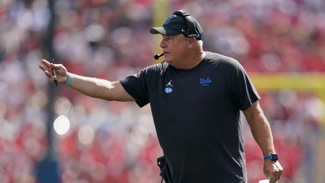 Chip Kelly COOKED this National Signing Day 👨‍🍳 0 new commits today ✅ 1 job interview with the Seahawks 1️⃣ 2 job rejections from the Commanders & Raiders ❌ 18th/18th class in the B1G 🅱️🔟 86th nationally ranked recruiting class 📋 (Worst UCLA recruiting class in modern history)