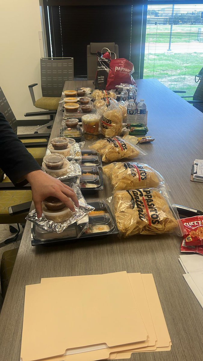 edwgarza (@edwgarza) on Twitter photo I want to TACO ‘Bout how much my counselors mean to me. Thank you for all you do for <a href="/WisdomHS_HISD/">Margaret Long Wisdom High School</a> <a href="/PappasitosTXMEX/">Pappasito's Cantina</a> <a href="/HISDWestArea/">HISDWestAreaSchools</a> #CounselorsWeek @TeamHISD I want to TACO ‘Bout how much my counselors mean to me. Thank you for all you do for <a href="/WisdomHS_HISD/">Margaret Long Wisdom High School</a> <a href="/PappasitosTXMEX/">Pappasito's Cantina</a> <a href="/HISDWestArea/">HISDWestAreaSchools</a> #CounselorsWeek @TeamHISD