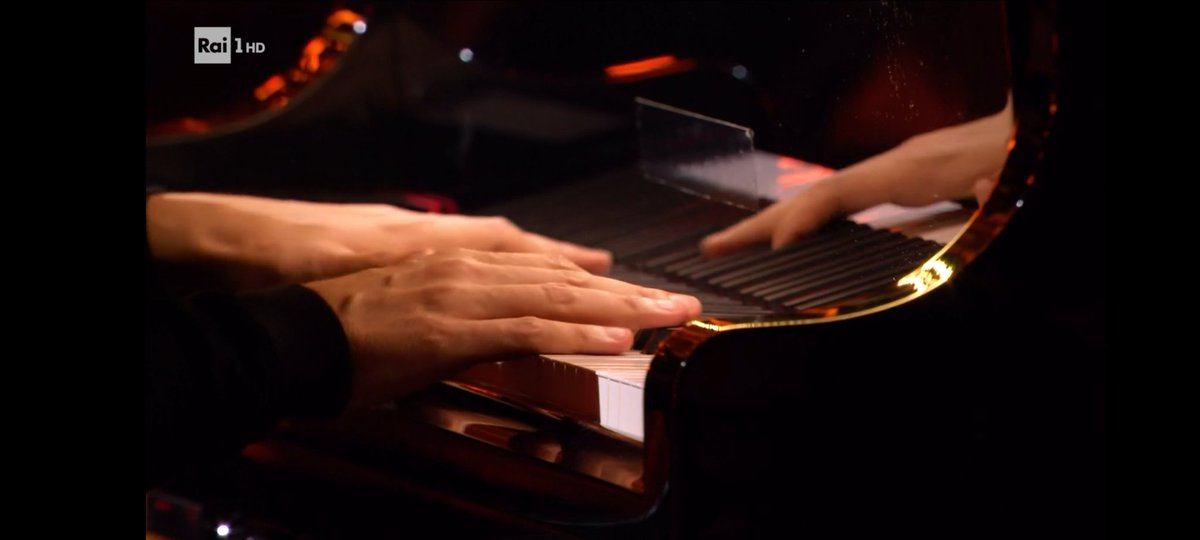 CLAUDIAMAN66's tweet photo. #GiovanniAllevi ❤️ un meraviglioso #Fanciullo 🎶🎹 dal #Talento straordinario 🙏🫀 Dio lo benedica #SANREMO2024 https://t.co/Po1K6GPdWD