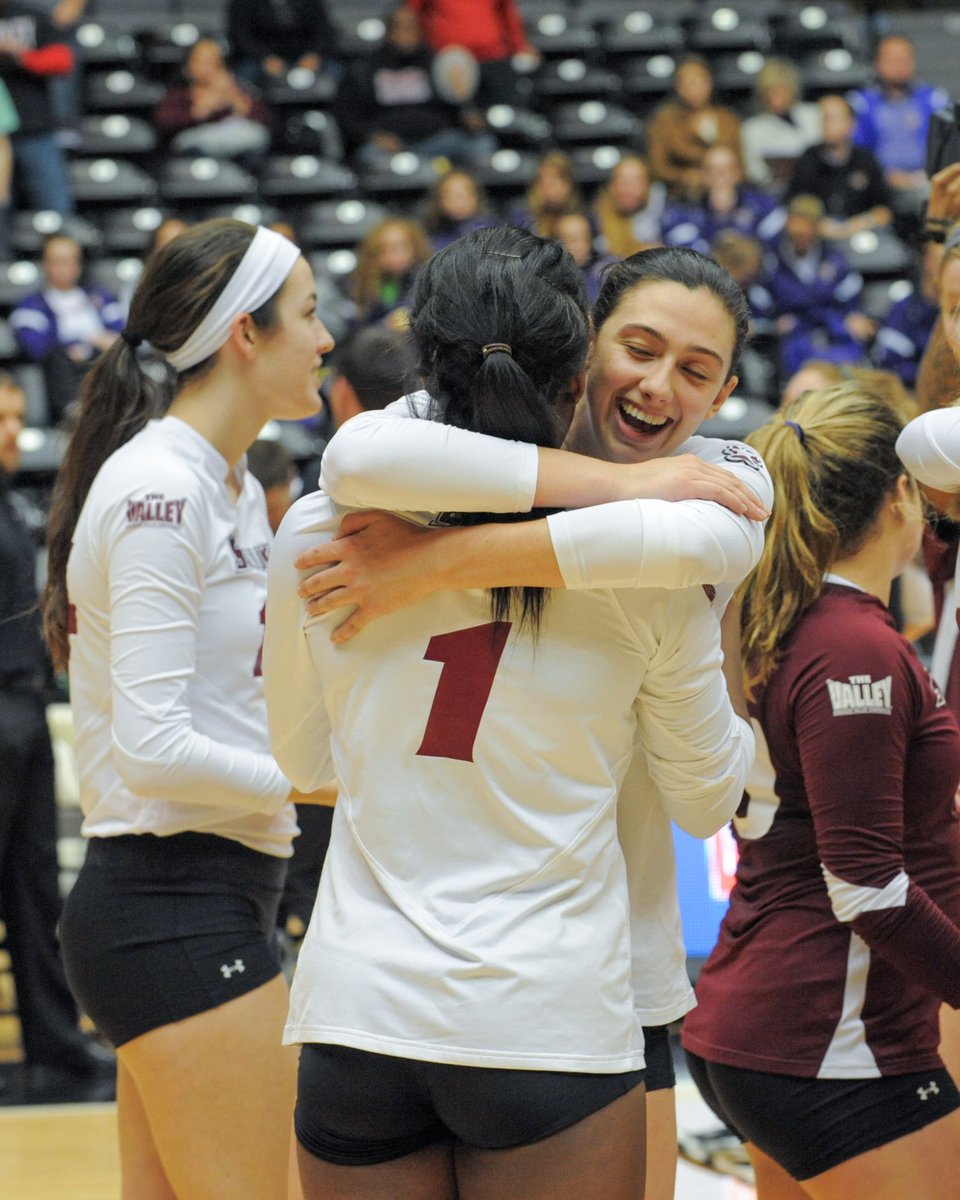 SIU_Volleyball tweet picture