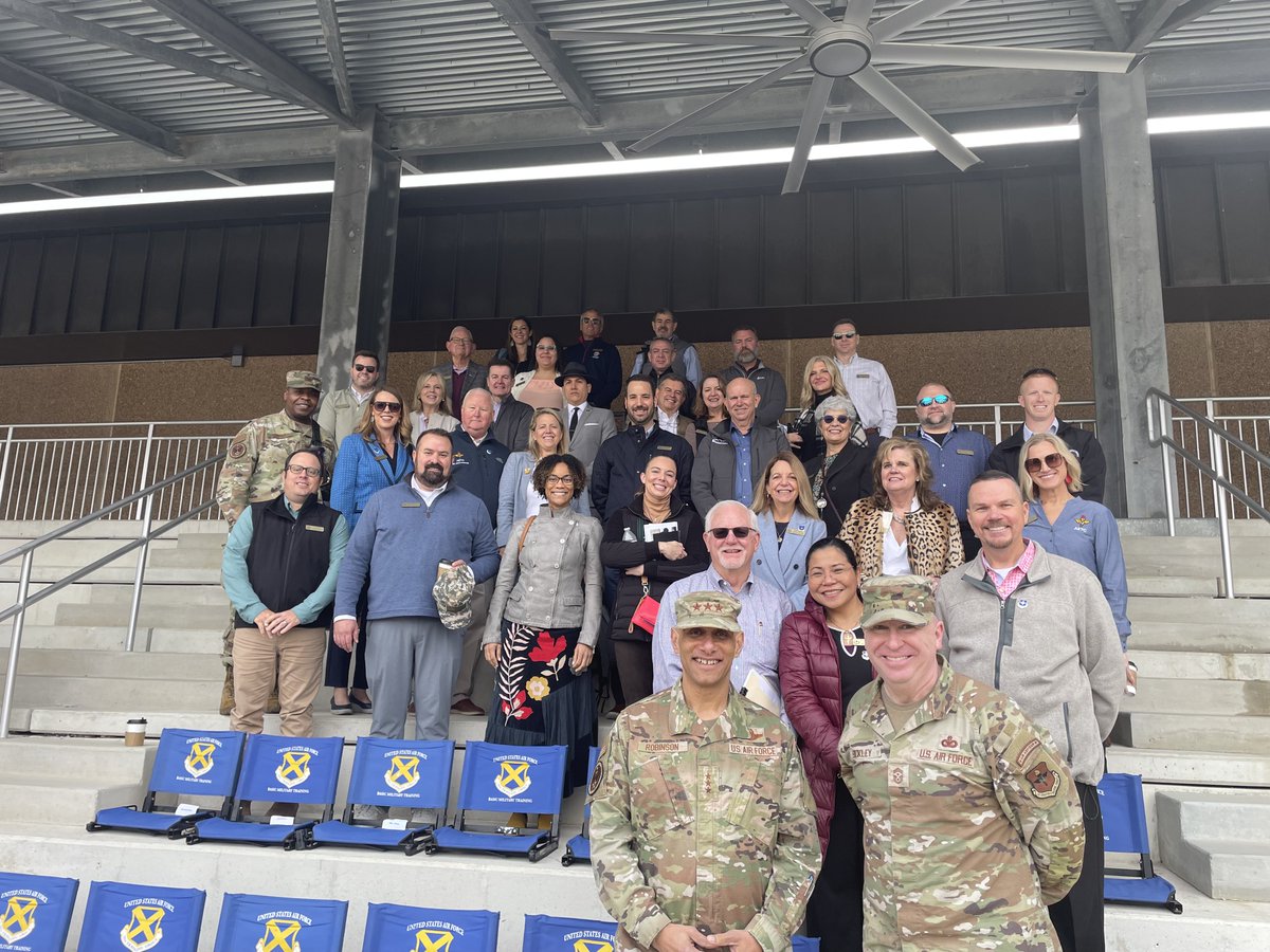 CMSgt. Bickley and I spent an incredible day building strong partnerships with @AETCommand's Civic Leaders showcasing how the @37thTRW, 19th AF, and Second AF develop & empower the #AirmanAdvantage we need for #GreatPowerCompetition. -Lt. Gen. Brian Robinson, Commander of AETC