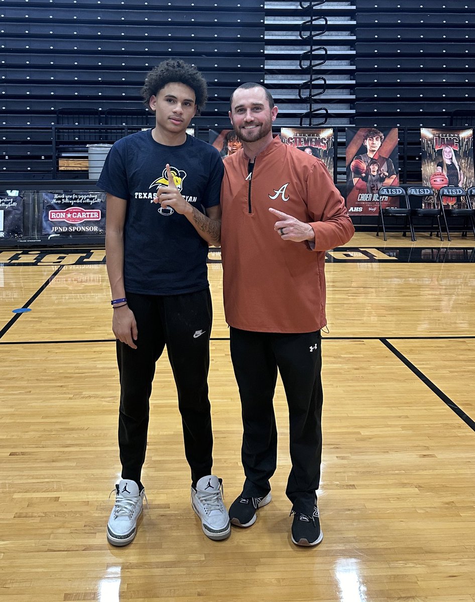 Coach James Gage tweet media