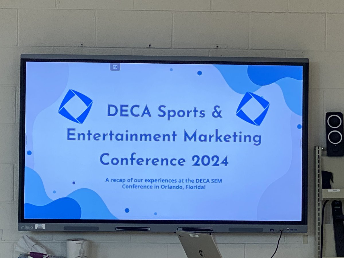 GrassfieldSTEM's tweet photo. Sharing information with your team helps them go do their best work! Students who attended the @DECAInc Sports & Entertainment Marketing Conference shared their experiences with their classmates in the STEM Advanced Sports & Entertainment Management Class. #decasem https://t.co/HPFj3DaL9K