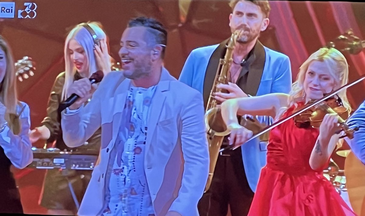 W la Romagna, che allegria
#sanremo2024