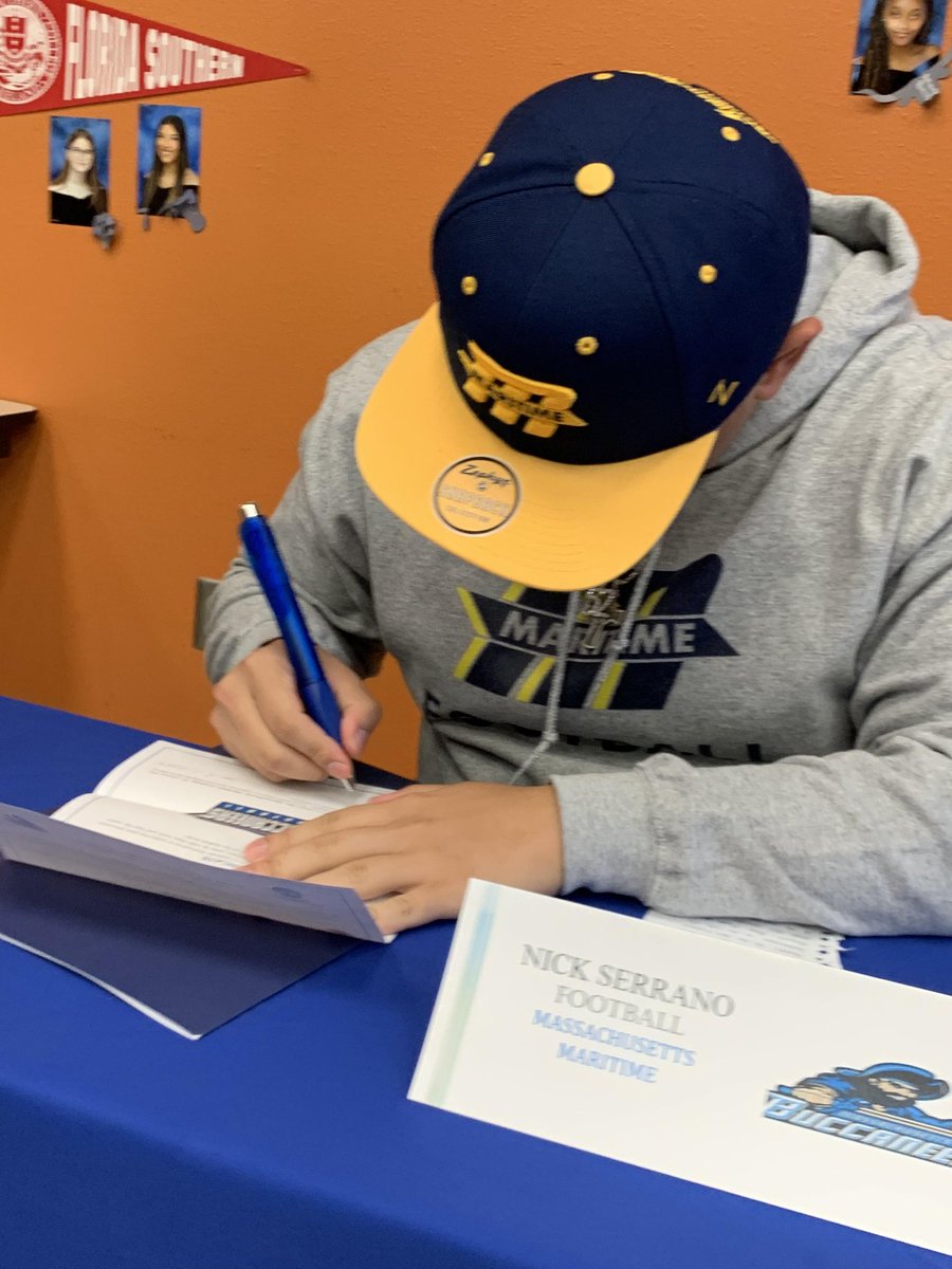Blessed to Sign 🙏🏼 <a href="/bucs_fball/">Massachusetts Maritime Football</a> <a href="/CoachCameronMMA/">Jeremy Cameron</a> <a href="/Coach_McQuarrie/">Drew McQuarrie</a> @longhorns_fb <a href="/HHS_coach/">Coach Lippert</a> <a href="/CoachAllison12/">Cole Allison</a> <a href="/larryblustein/">Blustein Recruiting</a> <a href="/PrepRedzoneFL/">Prep Redzone Florida</a> <a href="/bleechr/">bleechr</a> <a href="/CenFLAPreps/">Central Florida Preps</a> #AnchorDown #DefendTheBay