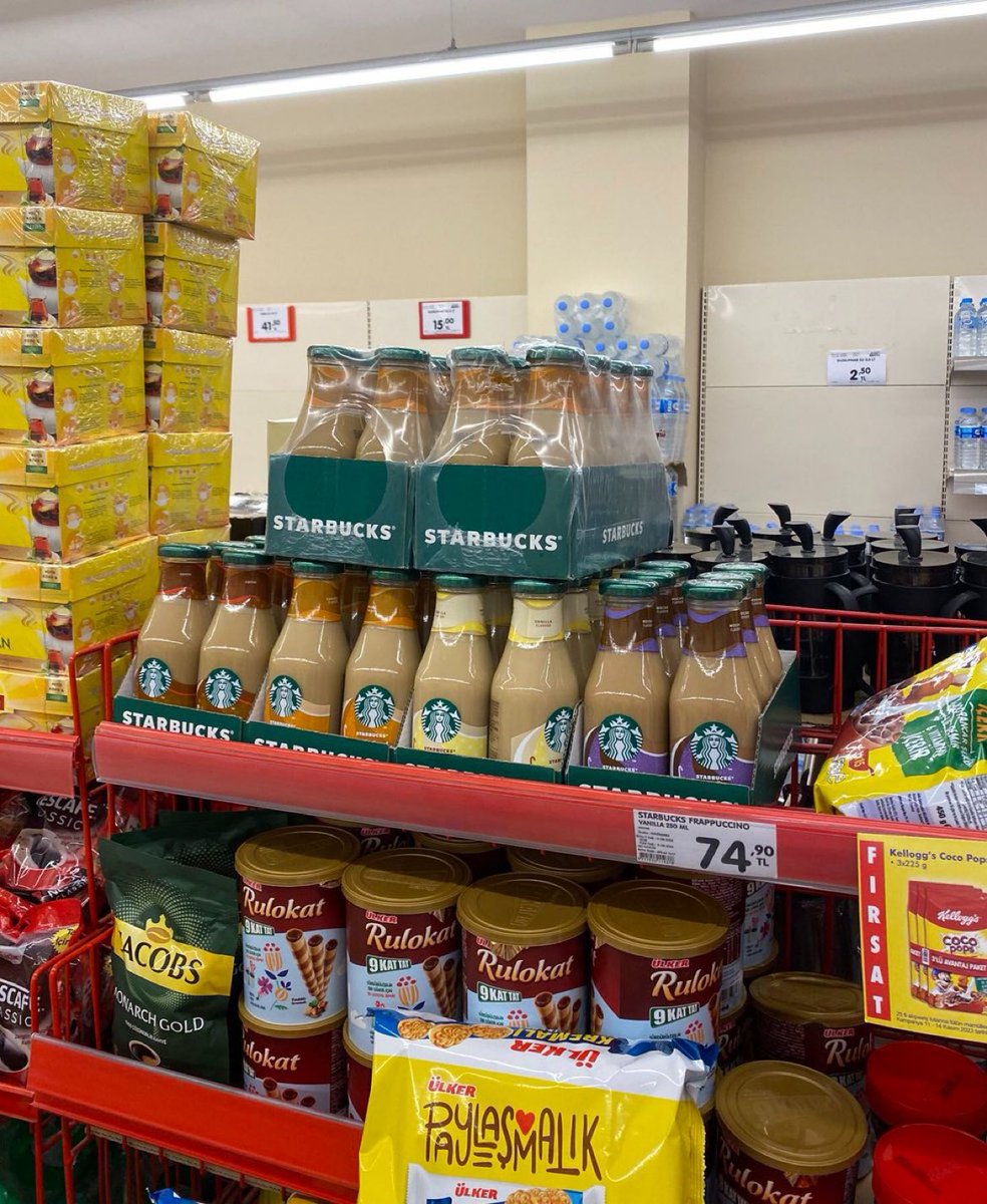 Starbucksa can simidi olmaya çalışan şok'a gitmeyeceğim bundan sonra. Protesto ediyorum.
<a href="/Ulker/">Ülker</a> 
<a href="/SokMarketler/">Şok Marketler</a>