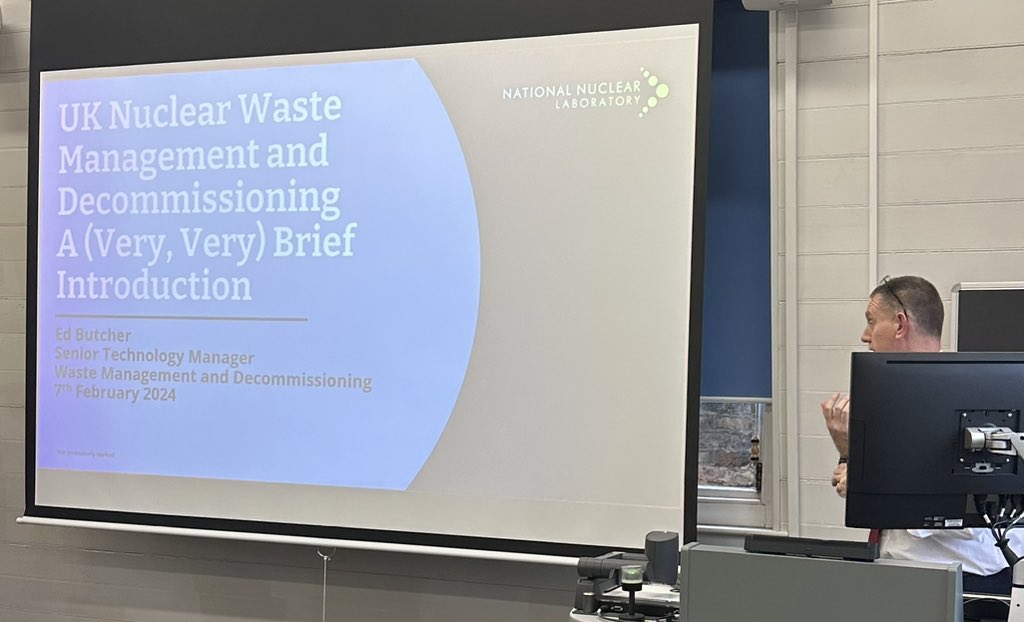 jprichardsonNNL's tweet photo. Delighted for Ed Butcher & I to have presented today as part of the @KingsCollegeLon Engineering Seminar Series covering #Robotics in the #Nuclear Industry and UK Nuclear Waste Management & Decommissioning, representing #NNLRobotics #NNLDecisionScience @UKNNL https://t.co/bUi9s3TYSt