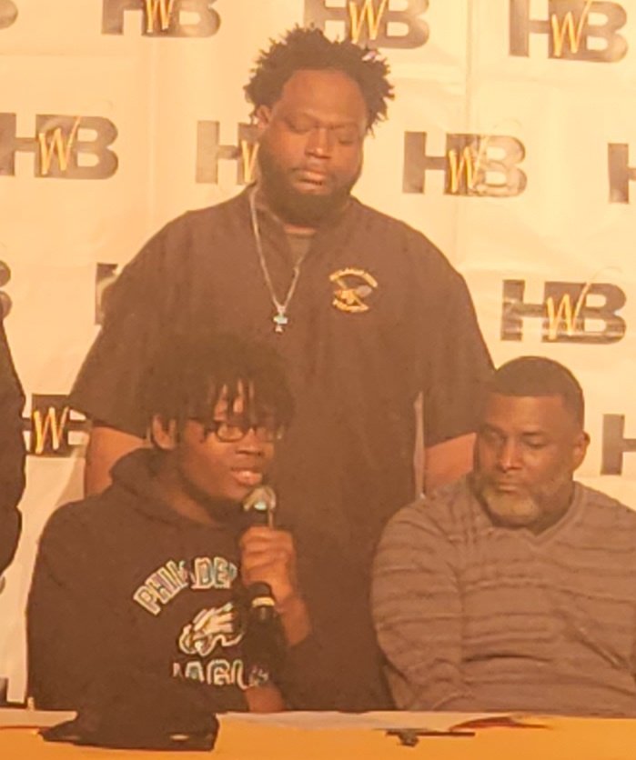 Coach X and Os (@coachxavierbhs) on Twitter photo What a great signing day <a href="/BlakeJacketsFB/">Blake High School Football Team</a> .... congrats to all our students athletes and we look forward to seeing you put on at the next level. <a href="/deshawn_neal/">Deshawn Neal</a> <a href="/collins_javion/">Javion Collins1️⃣</a> <a href="/leonhaynes__/">Leon Haynes</a> <a href="/B1gPhilly75/">Shane Hills</a> What a great signing day <a href="/BlakeJacketsFB/">Blake High School Football Team</a> .... congrats to all our students athletes and we look forward to seeing you put on at the next level. <a href="/deshawn_neal/">Deshawn Neal</a> <a href="/collins_javion/">Javion Collins1️⃣</a> <a href="/leonhaynes__/">Leon Haynes</a> <a href="/B1gPhilly75/">Shane Hills</a>