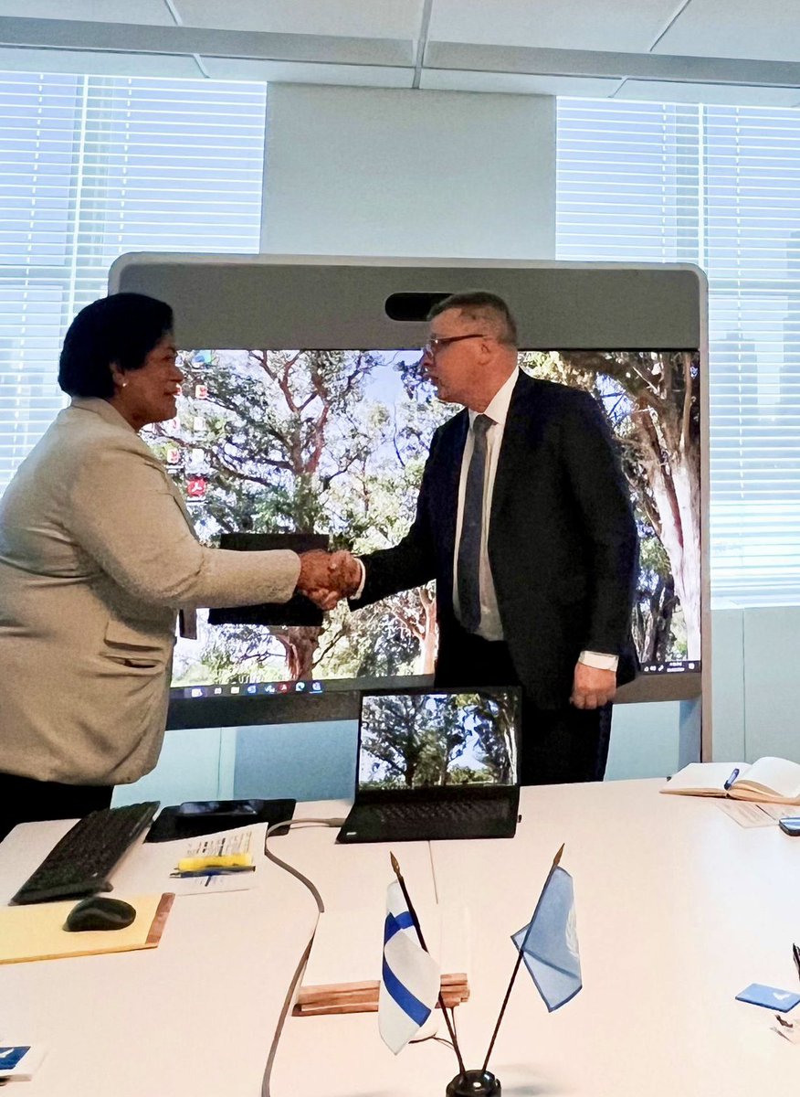 FINCENTFI's tweet photo. Proudly presenting our education and training oppurtunities at @FinlandUN Thank you for hosting us!
Currently Fincent offers 4 @UN related courses #UNMOC #UNFOSMC #UNCPOC #NATOUNPOC
More info on our webpage https://t.co/1B31zMkx2C https://t.co/0apH8AQFei