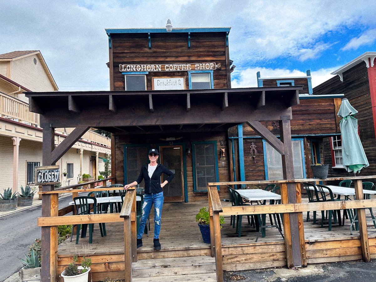 ShaniaTwain's tweet photo. Anybody recognise this place? 👀 We shot the music video for Boots 👢 at Longhorn Coffee Shop back in 1994... I was passing through Santa Ynez and made a little detour to swing by and see it, I haven't been here since we filmed the video 30 years ago! ❤️ https://t.co/JFVfrJKPjk