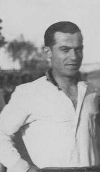 Hoy abrimos a las 18.30. Vení al <a href="/MuseoQuilmes/">MuseoQuilmes</a> a charlar de historia... Por ejemplo del debut el sábado de Lucas Alfonso, el primer italiano que viste la blanquita desde los hermanos Storgato: Pacifico Ilario (125 partidos en 1922-31) y Rino Luis (46 en 1924-28)