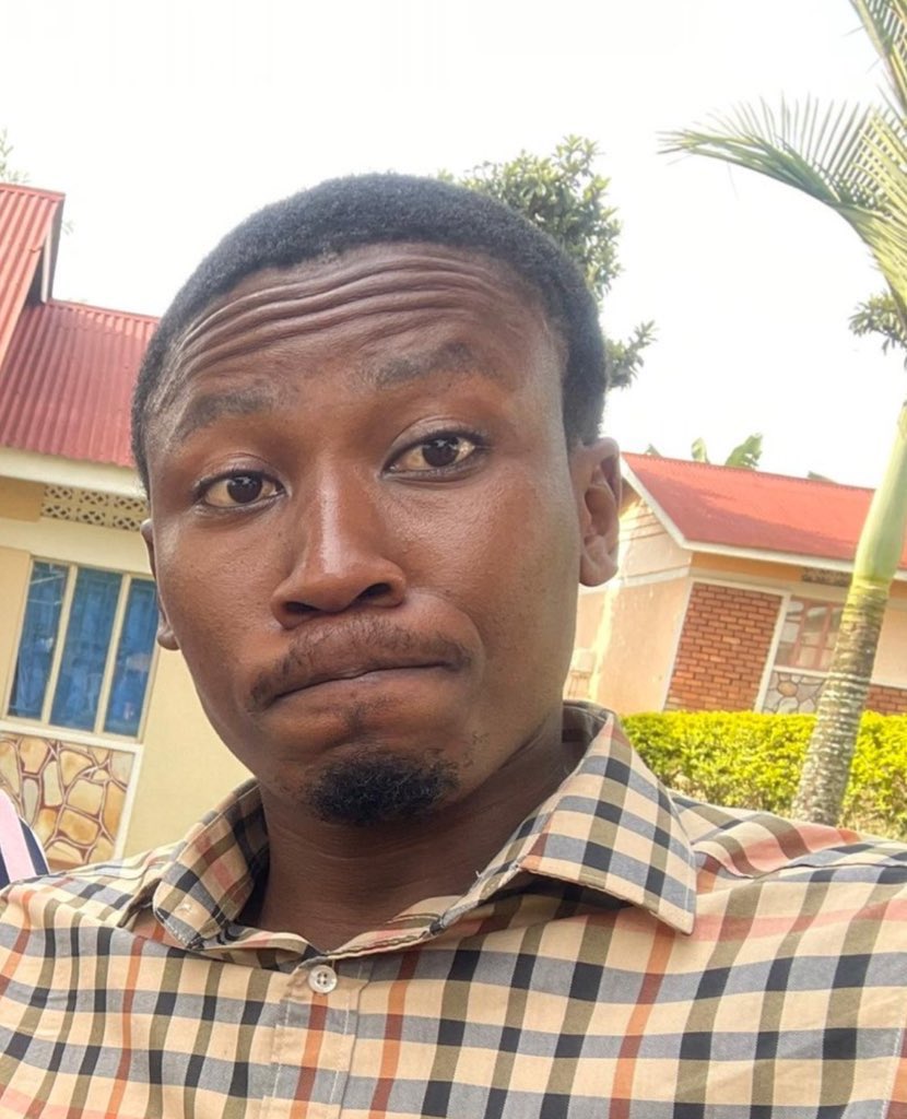 kingFahad_17's tweet image. Nze silina kalungi kenjagaliza Nigeria 🌚