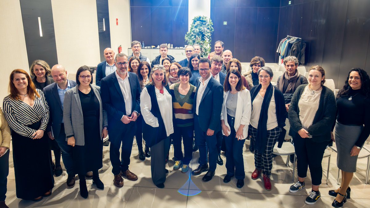 Víctor Meseguer tweet media