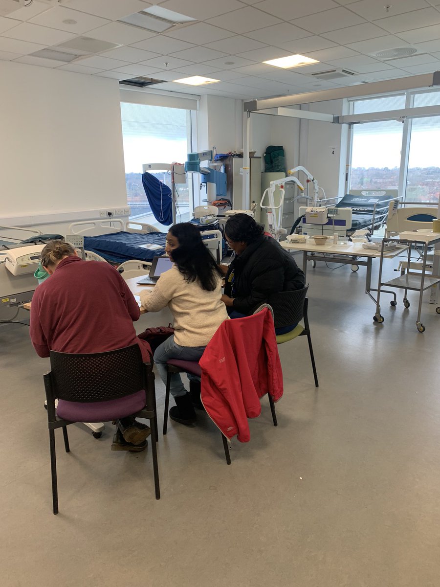 abibevan01's tweet photo. ASCR Clinical Skill and Green Card Drop in session was a great success. Thank you for all those who attended.
@LoisBirdNBT @siny_thankachan
#awesomeASCR #CPD #ClinicalSkill #equipmenttraining #nbtcares #nbt https://t.co/Zf01uDIHGe
