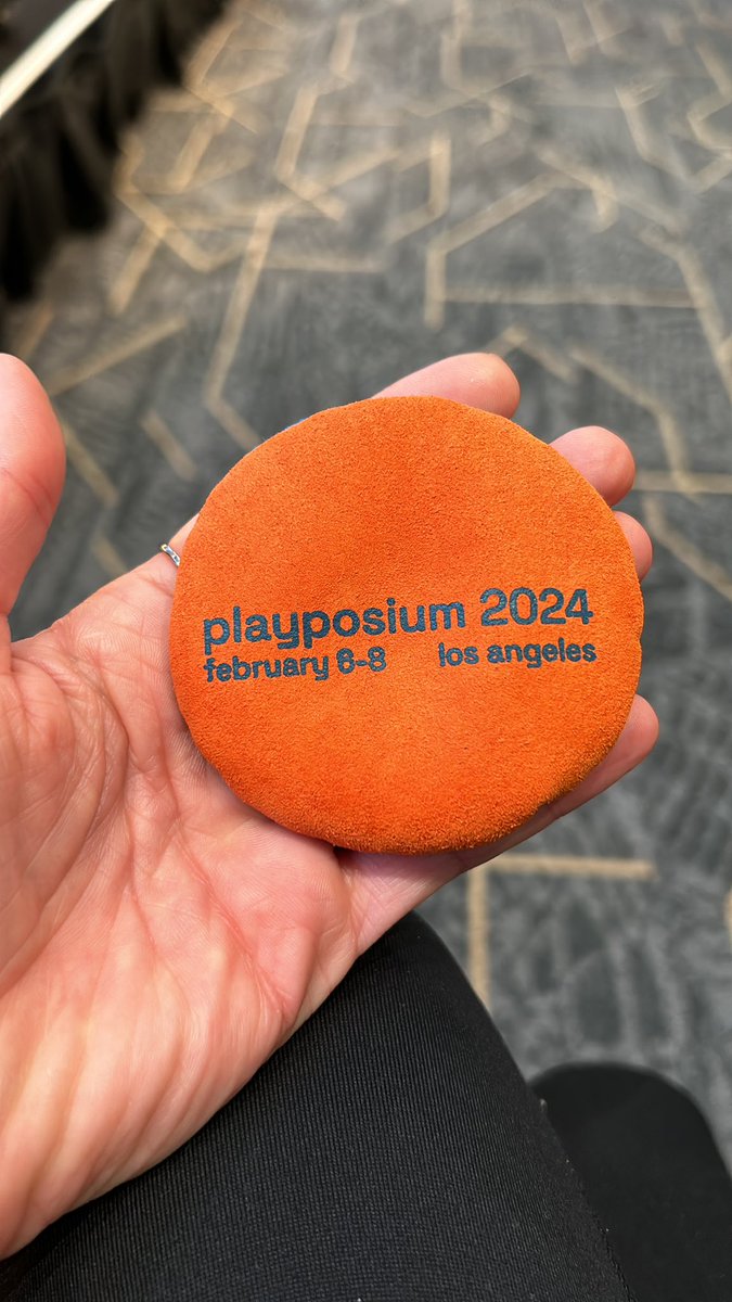 PlayProfessors's tweet image. Playposium morning energizer brought to you by Paul Miller at @FlowCircus and the incredible Flop Ball! Here’s THE Stuart Brown and his Daughter Lauren showing off their flop skills!