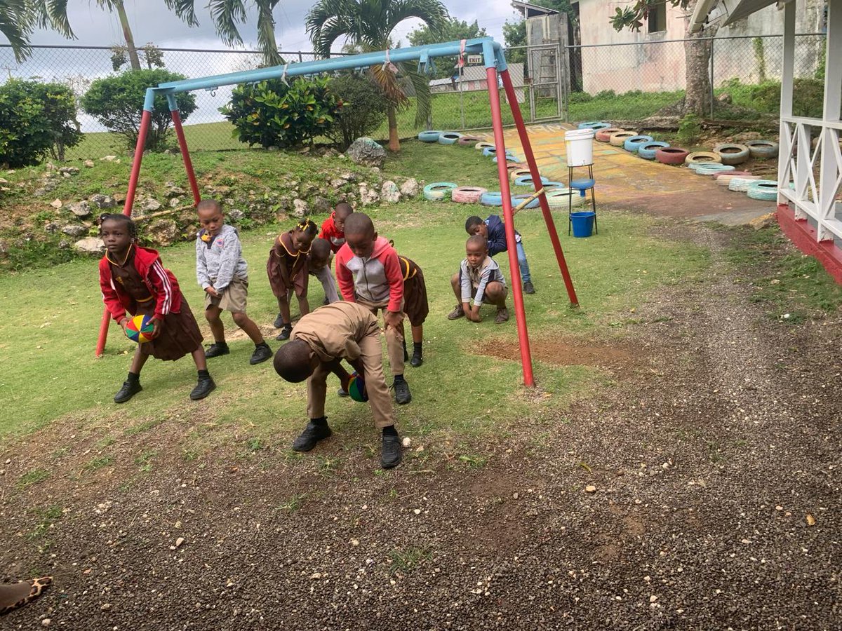 ItzmellEcc3's tweet photo. #PlayDayJA at Free Hill Infant 🎉🎉��🎊🎊🎉
Play is the work of a child 🎊🎊🎉🎉
@ECCJA 
#12StandardsMatter #PlayMatters https://t.co/BKts2FROHP