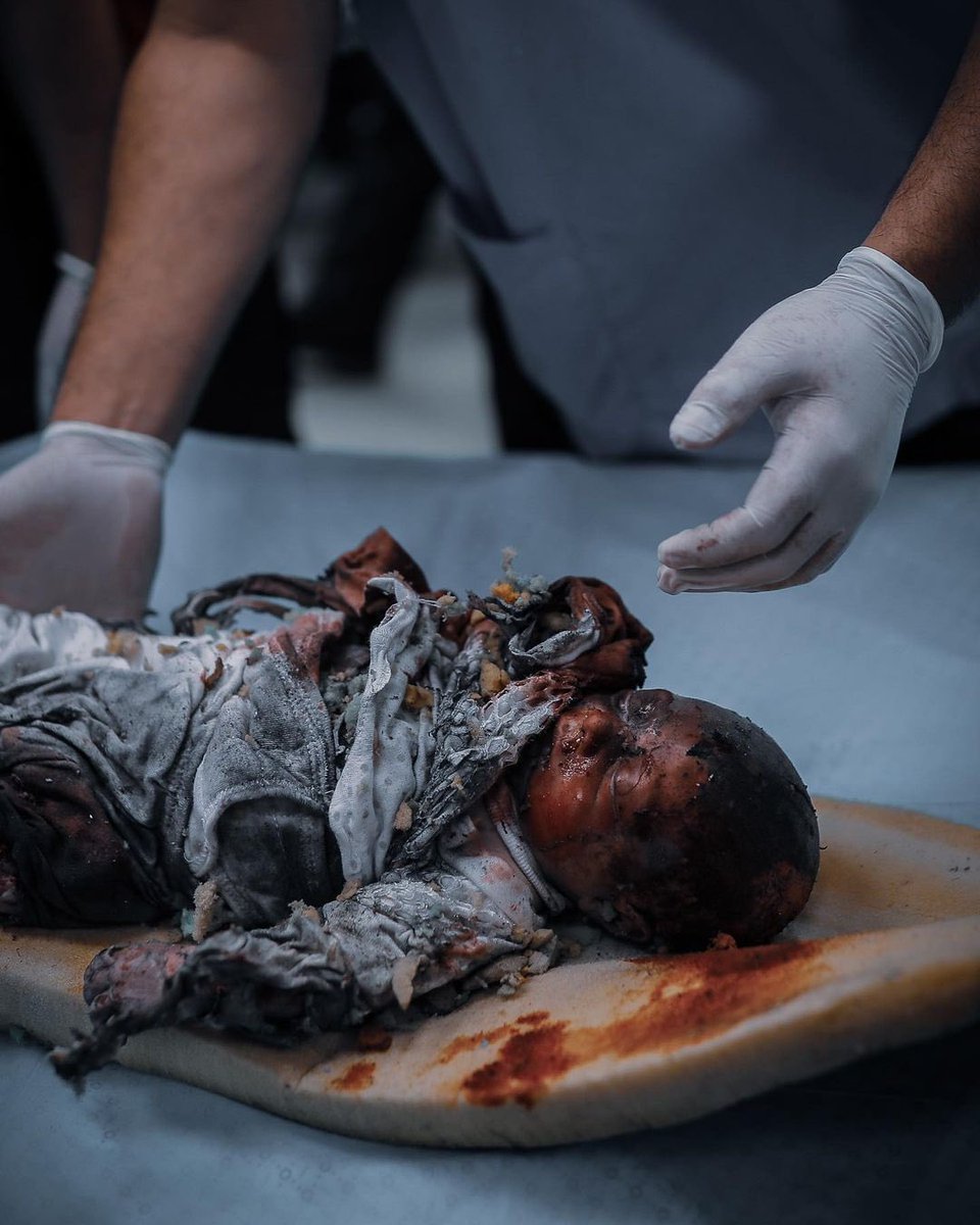 Gaza_2021's tweet photo. Omar, 3 months old, was killed along with his mother and two of his brothers by an Israeli missile that fell on their house in Hamad Town, north of Khan Yunis. https://t.co/ZVKuFBrqr1