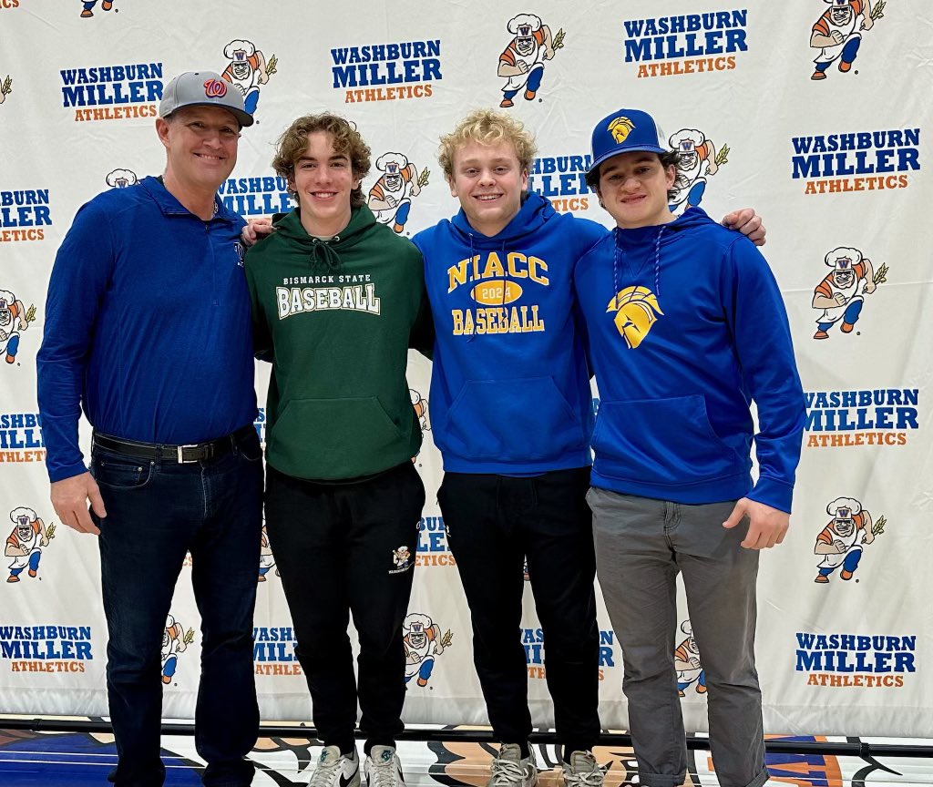 Congradulations to <a href="/tommy_lyman/">Tommy Lyman</a> <a href="/Ryancoffman99/">Ryan coffman</a> <a href="/ColeShirley5/">Cole Shirley</a>  with singing to <a href="/NIACCBaseball/">NIACC Baseball</a> <a href="/MysticsBaseball/">Bismarck State College Baseball</a> well deserved.   #proudcoach!!!!