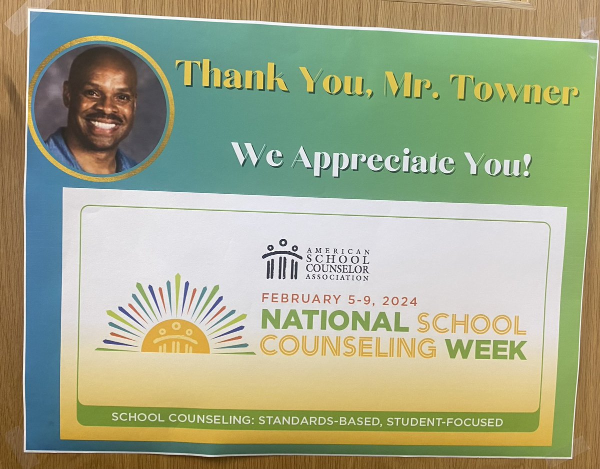 Happy Birthday and Happy School Counselors Week to our very own, Mr. Alonzo Towner!! We appreciate all that you do! 🎂🎉🥳 @DrLWestManor1 @ib_manor @SoarwithDoc_RC