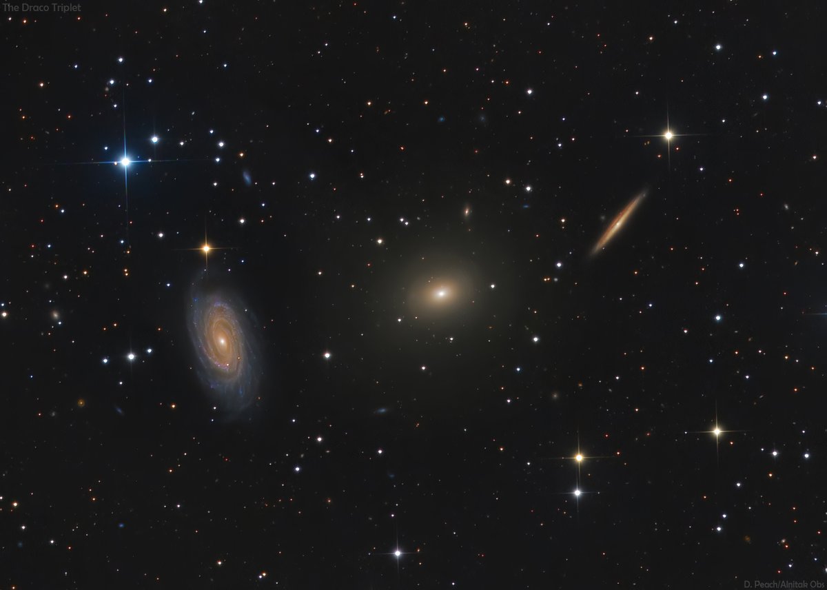 The Draco Triplet damianpeach.com/deepsky23/drac… This  small group of galaxies in the constellation Draco is around 140  million l.y. away. It consists of two spiral galaxies (left and right)  either side of an elliptical galaxy at centre. 17"CDK with Morovian  camera. LRGB. 3hrs total