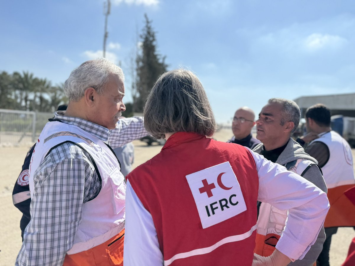 KateForbes_IFRC's tweet photo. I visited Gaza today, where I witness the catastrophic and utterly dire conditions first hand. What I saw reiterated that civilians, medical facilities and our Red Cross and Red Crescent teams need protection. Our teams need access to deliver vital-lifesaving humanitarian aid. 

Amidst this tragedy, I also saw hope and dedication too. From the round the clock medical support to special programs for children who’ve lost everything, the @PalestineRCS staff and volunteers show unwavering support in the most difficult circumstances imaginable. 

We also saw the great and complex work of the @EG_Red_Crescent in these challenging circumstances.

What I took away from today’s visit is that this crisis isn’t just about numbers, this is about people and their need for dignity and protection. We must protect the most vulnerable.