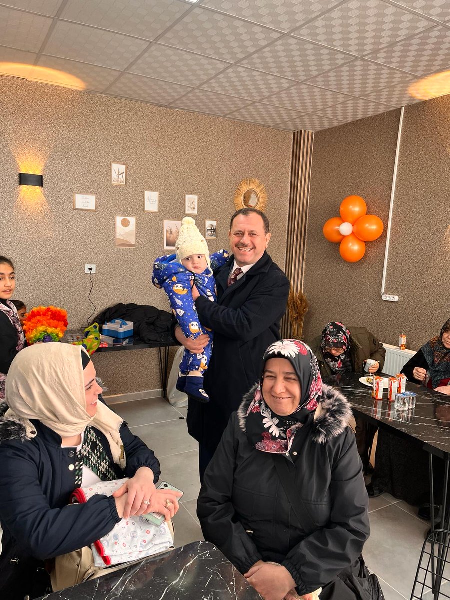yusufhamdemir06's tweet photo. Kapıları çalmaya, gönülleri almaya devam ediyoruz. Polatlı'nın bir beş yılının daha heba olmasına izin vermeyeceğiz. https://t.co/AbOyh251cx