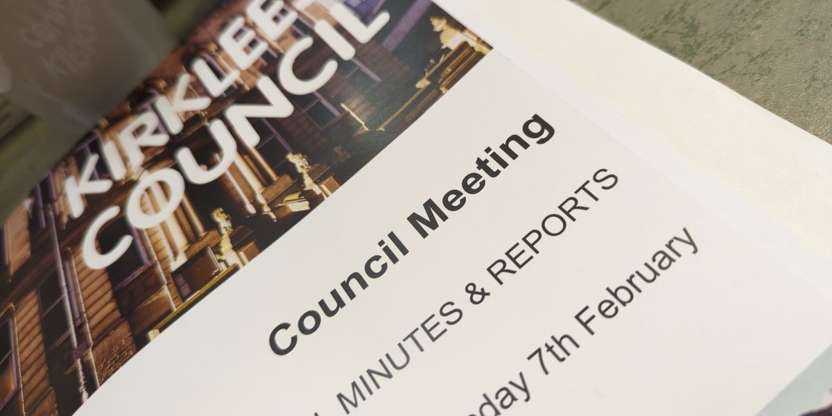 Attending #Kirklees full council meeting with @CahalBurke we have just heard a wonderful deputation from members of the public opposing the closure of #Batley library building and move of services to the town hall. Another victim of #ToryCuts & poor choices by #LabourCouncil