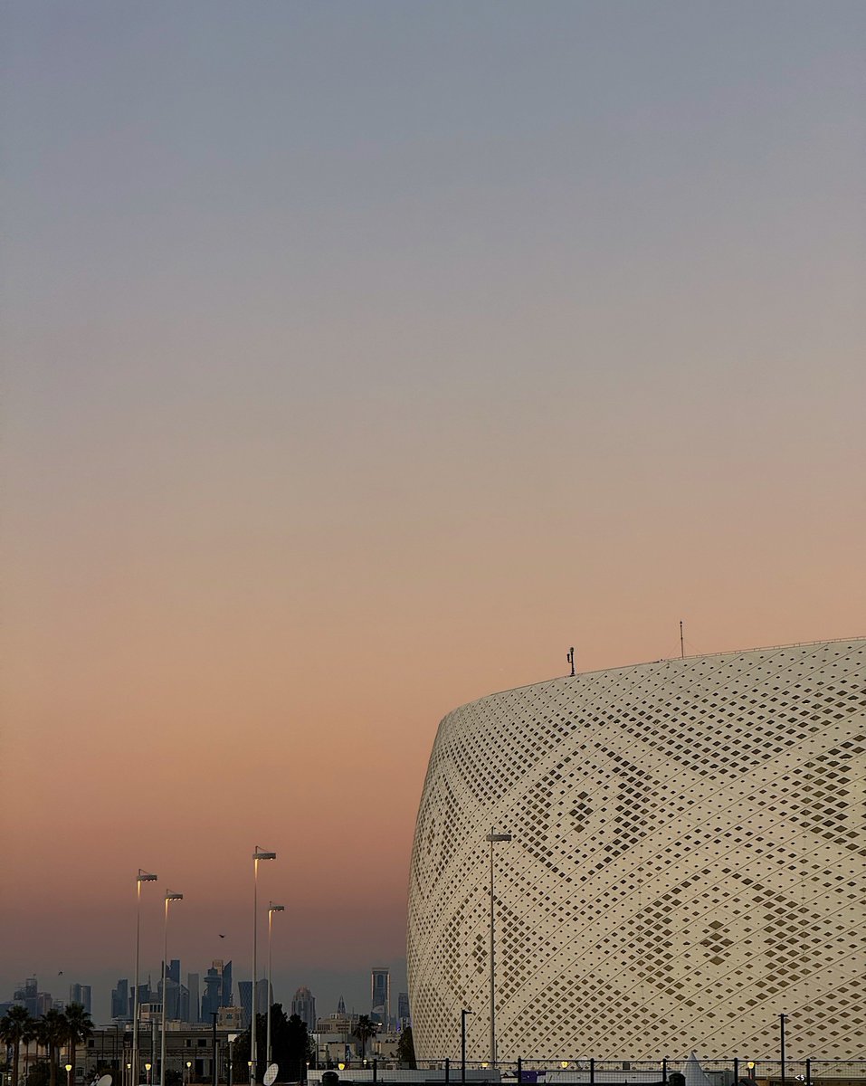 almayassahamad's tweet photo. أبطال آسيا الى النهائي 🇶🇦👏🏻 https://t.co/ldgDnUG10Z
