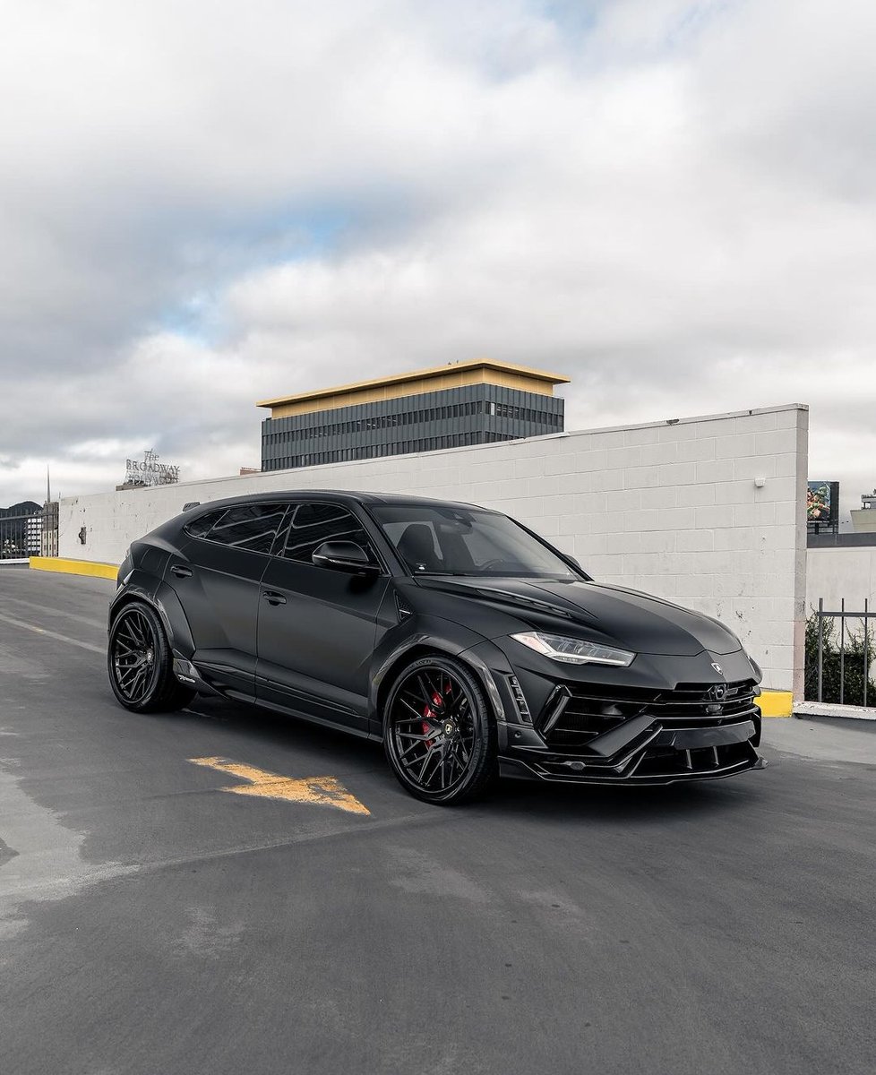 DailyLamboTM's tweet photo. Lamborghini Urus Performante https://t.co/BB1JWyZXG0