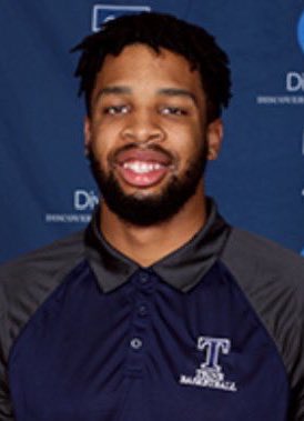 CFB247's tweet photo. Maurice Hunter
Trine University, Center 2017-2020 https://t.co/FaEi5eFtId