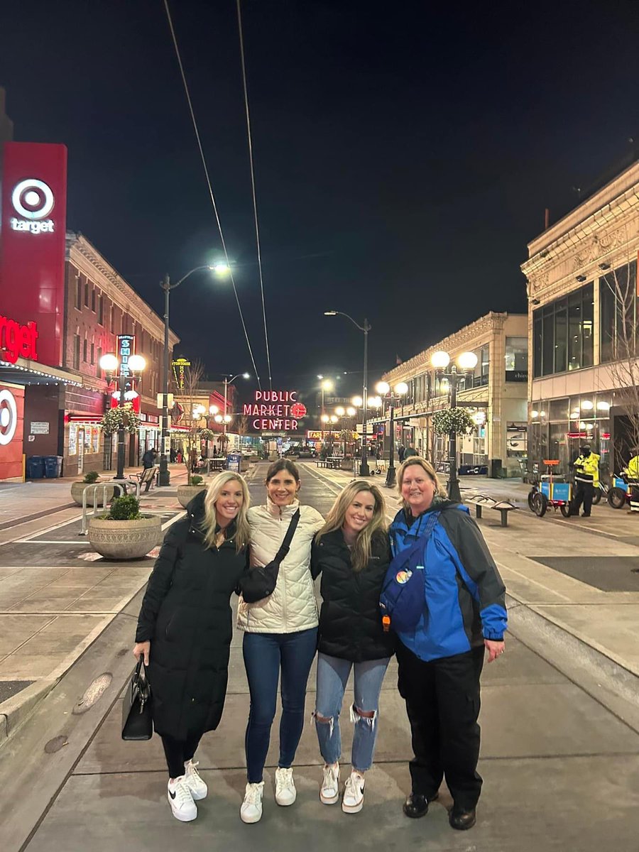 Angela Ryan tweet media