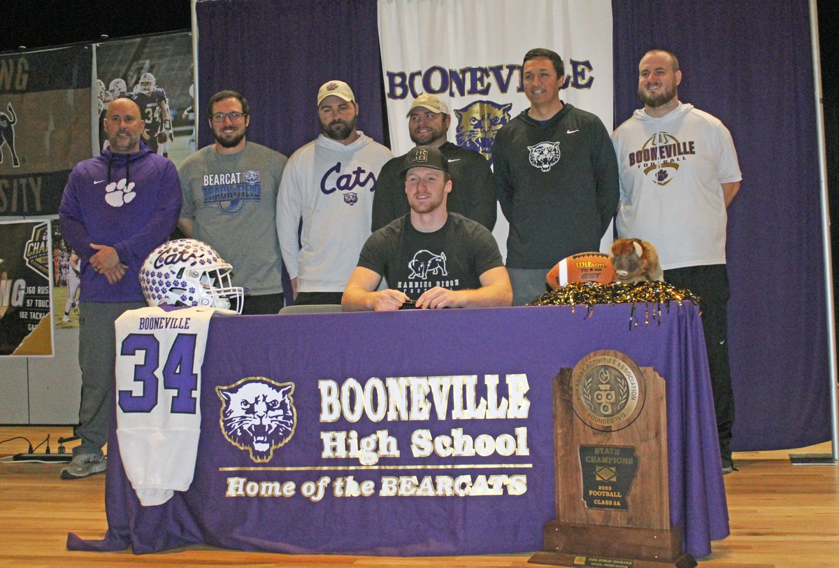 See our app or website for a story about Dax Goff signing to play football for Harding University. #bearcatsalltheway #BestIsTheStandard boonevillebearcats.com/news/89619