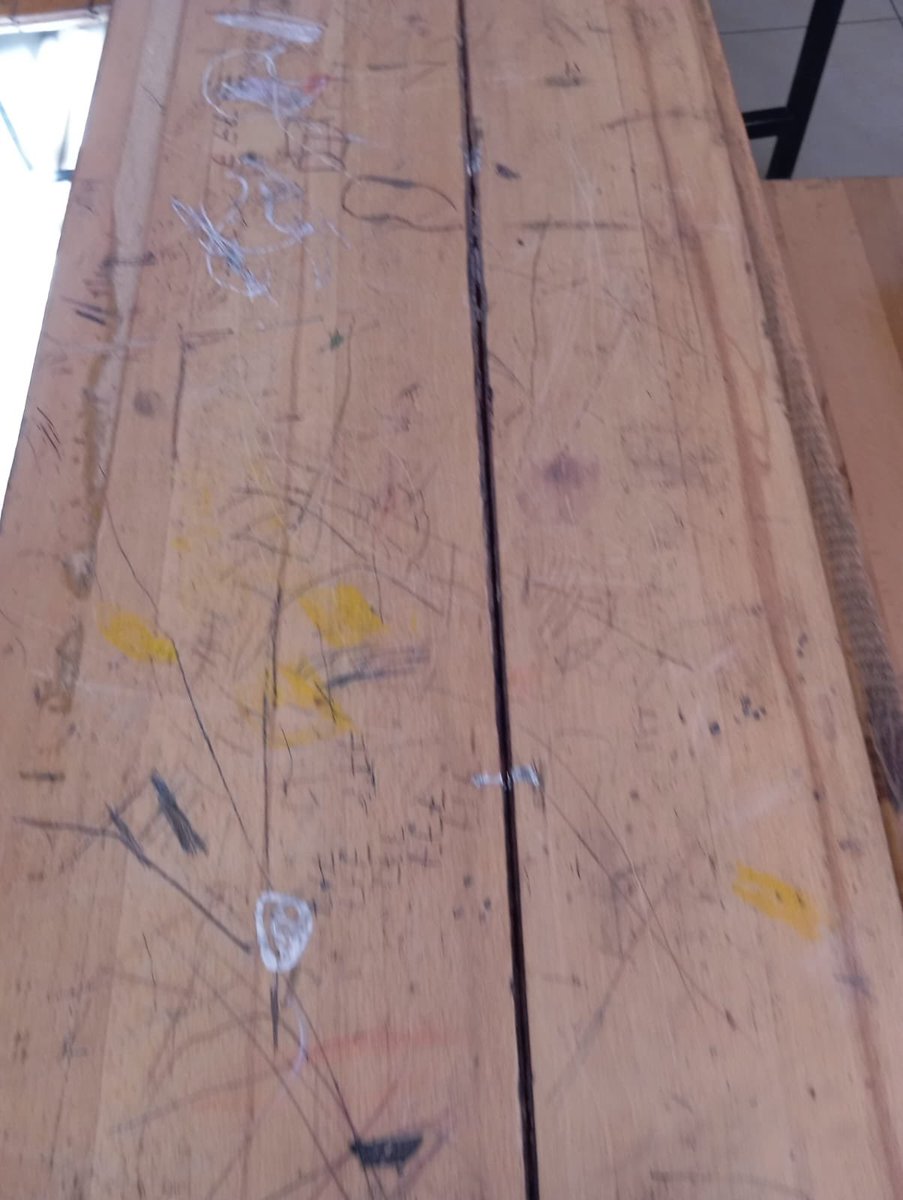 Yeni dönemde tüm masalarımızı zımpara ve cilalattık 🤗
#yenidönemehazırlık
<a href="/tcmeb/">Millî Eğitim Bakanlığı</a> <a href="/istanbulilmem/">İstanbul İl Millî Eğitim Müdürlüğü</a> <a href="/MemGungoren/">Güngören İlçe Millî Eğitim Müdürlüğü</a> 
<a href="/_ferhat_ozturk/">Ferhat Öztürk</a>