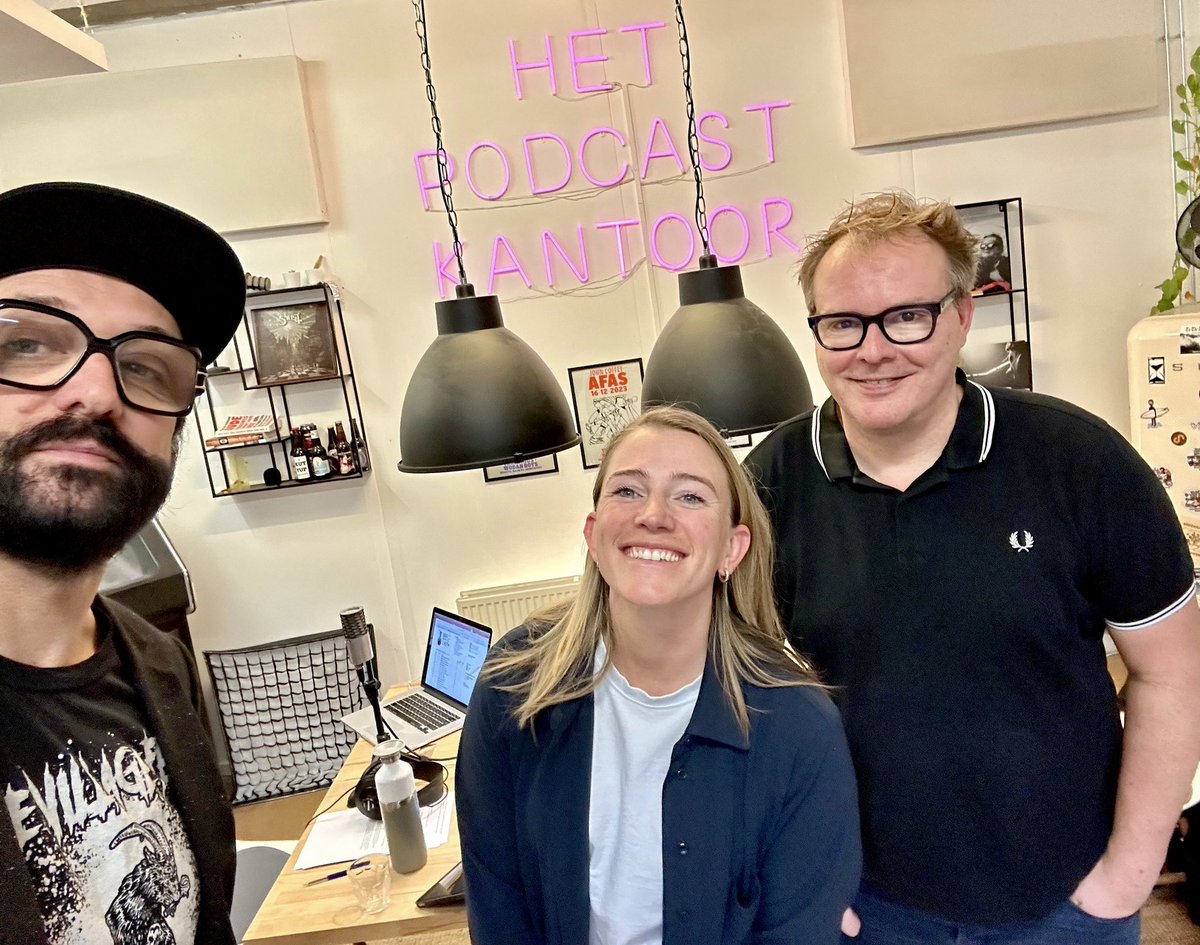 In <a href="/degroteplaat/">De Grote Plaat</a> is <a href="/tourdetietema/">unibettietemarockets</a> eindbaas <a href="/JuliaSoek/">Julia Soek</a> te gast. We spreken over de ambities voor 2024, taaie beslissingen die leiderschap met zich meebrengt, de lobby voor World Tour wildcards en waarom de formule van haar ploeg soms nog onbegrip oproept in de wielerwereld.