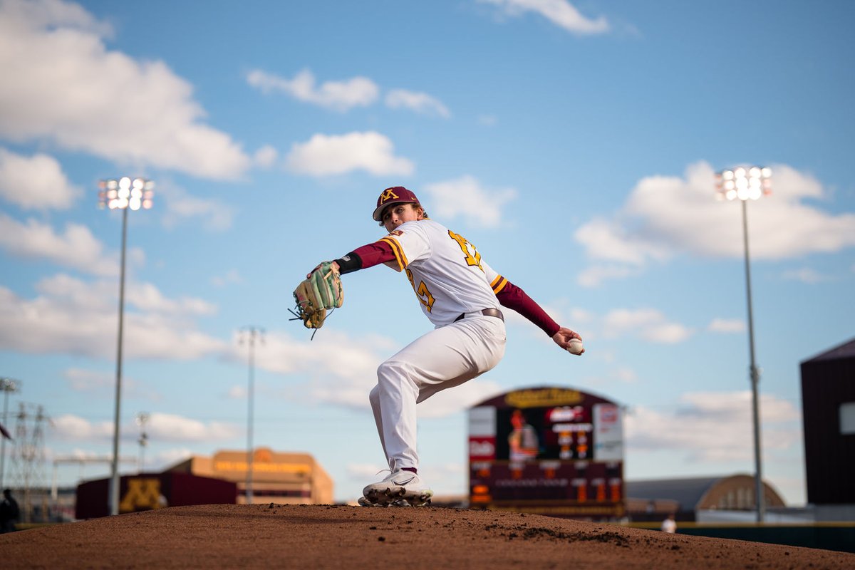 Amateur • Honorable Mention - Brad Rempel <a href="/brad_rempel/">Brad Rempel</a>