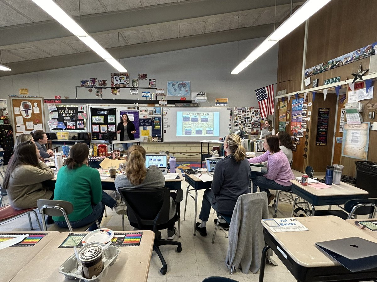 Huge thanks to @MHS1791 for visiting #beproudbedale Gr. 5 Ts this afternoon to dig deeper into the Investigating History curriculum. #medfieldps #continuousgrowth