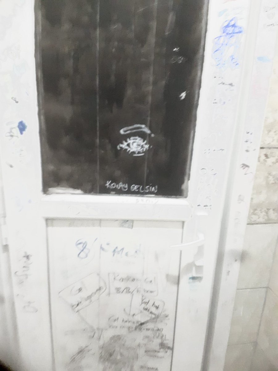 Tüm WC kabinlerimizin kapılarını boyattık. Tertemiz oldu🤗
#yenidönemehazırlık
<a href="/tcmeb/">Millî Eğitim Bakanlığı</a> <a href="/istanbulilmem/">İstanbul İl Millî Eğitim Müdürlüğü</a> <a href="/MemGungoren/">Güngören İlçe Millî Eğitim Müdürlüğü</a> 
<a href="/_ferhat_ozturk/">Ferhat Öztürk</a>